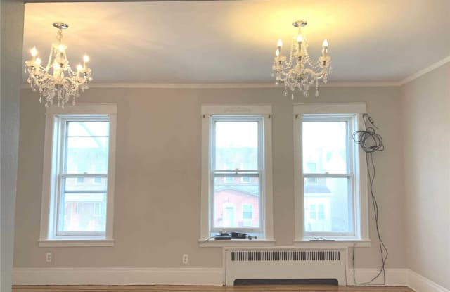 71-50 68 Street - 71-50 68th Street, Queens, NY 11385