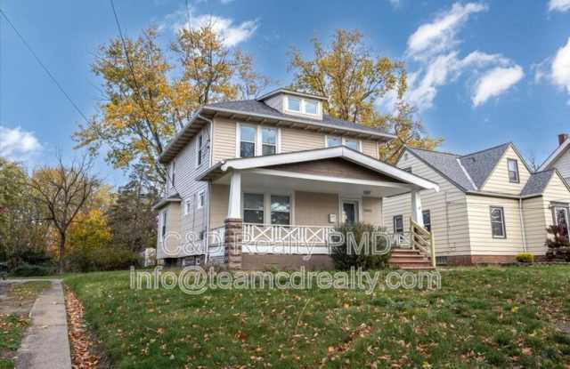 15925 Friend Ave, Maple Hts OH 44137 photos photos