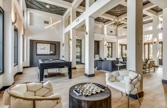 Vista 121 Apartment Homes Gallery 2
