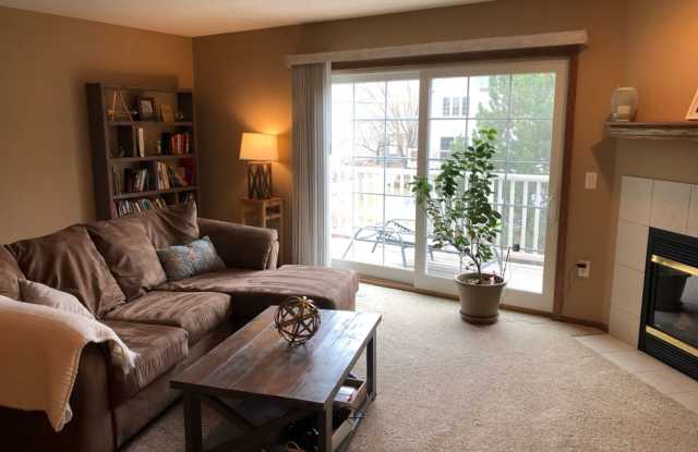 Fitchburg Townhome Gallery 1