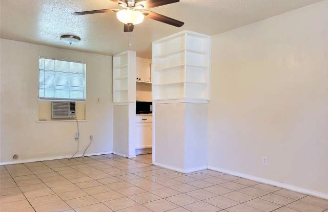 1813 Lariet Ln Gallery 3