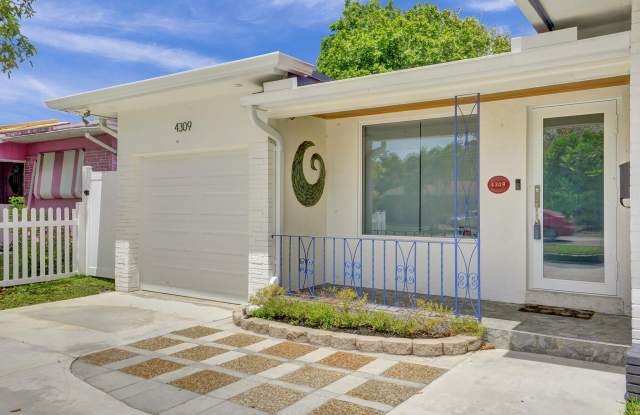 4309 JOHNSON Street Gallery 4