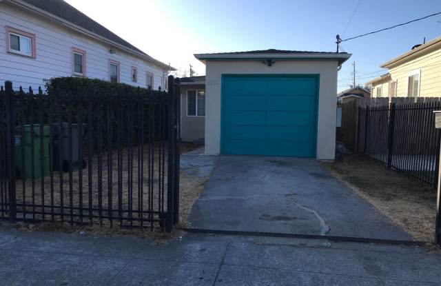 2 Bedroom 1 Bath Single Story House -- Coming Soon !!! - 1252 96th Avenue, Oakland, CA 94603