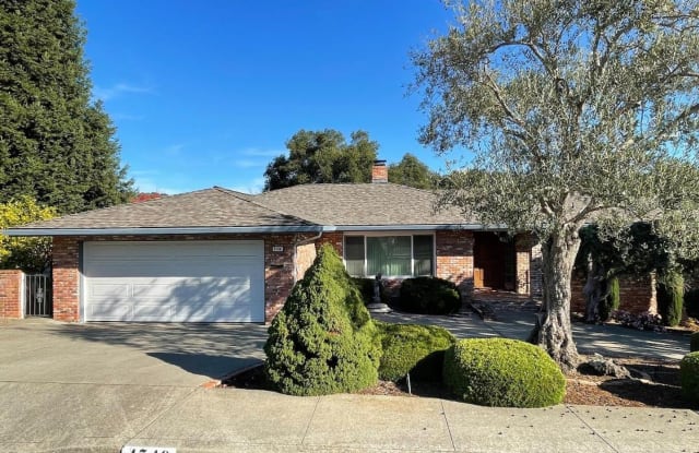4740 Mira Vista Dr. - 4740 Mira Vista Drive, Castro Valley, CA 94546
