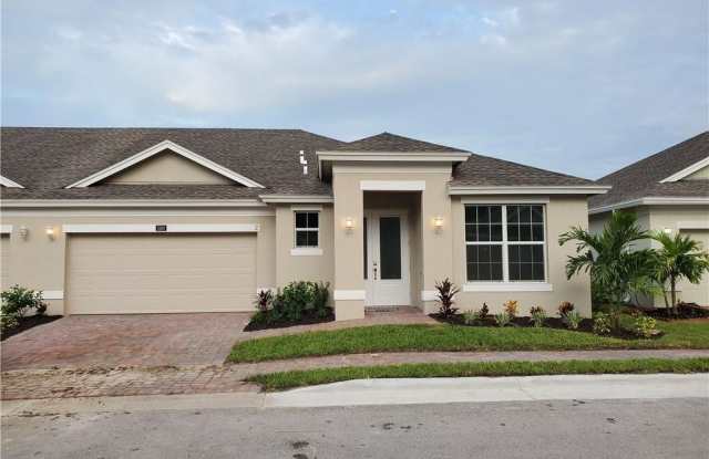 2160-2 Timberlake Cir - 2160 Timberlake Cir, West Vero Corridor, FL 32966