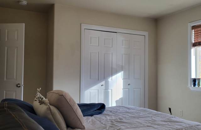 3 Bed 2 1/2 Bath in Bozeman Gallery 3