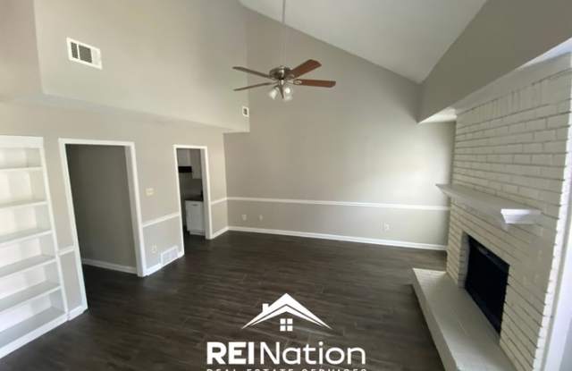 5187 Kimbark Forest Cove Gallery 3