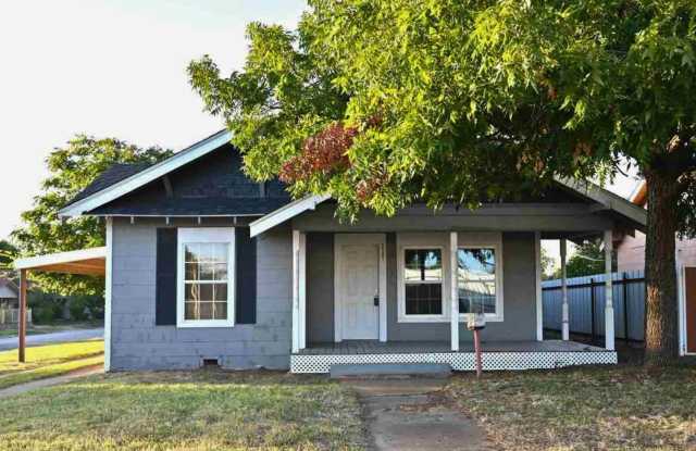 Affordable 3 Bedroom, 1 Bathroom Home In WF! photos photos Affordable 3 Bedroom, 1 Bathroom Home In WF! photos photos