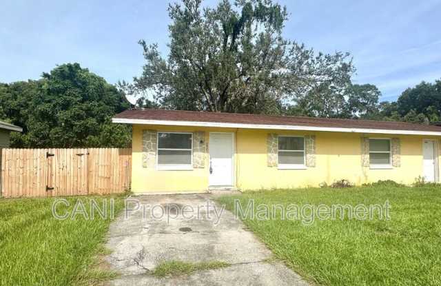 2437 South Mills Ave photos photos