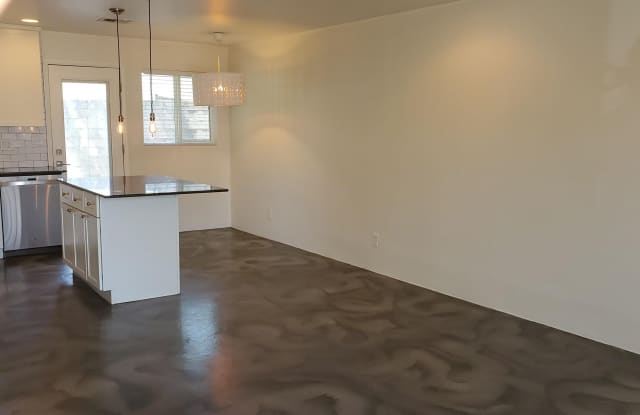 3426 N 37th Street Gallery 3