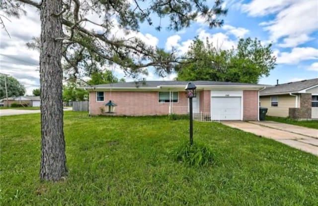 700 Terry Drive photos photos