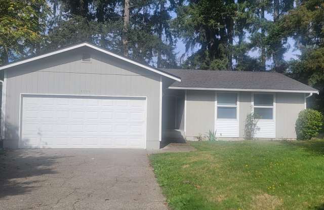 Cute  Cozy Spanaway Rambler - 5105 204th Street Court East, Frederickson, WA 98387