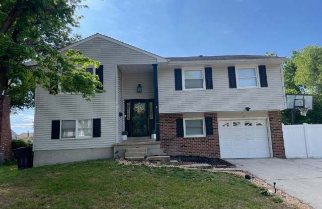 750 MILLER Drive photos photos 750 MILLER Drive photos photos