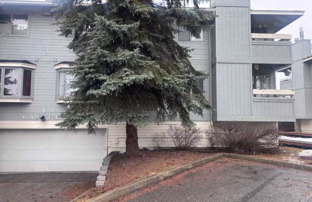 Brand New Update: 2 Bed/2 Bath UMED Condo! photos photos