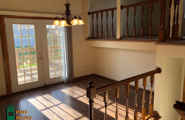 10310-97th Place - 10310 97th Place North, Maple Grove, MN 55369