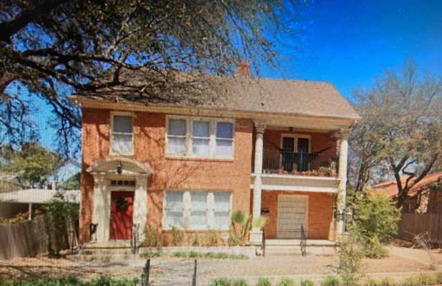 415 W Elsmere photos photos