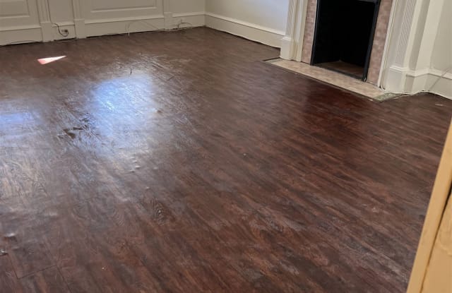 5709 Thomas Avenue Gallery 3