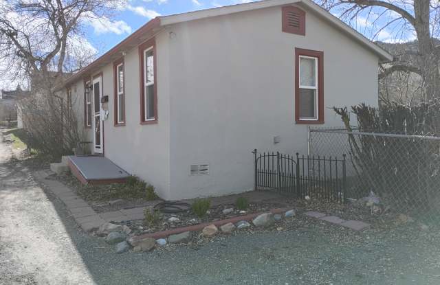 1005 Harrison Ave. photos photos