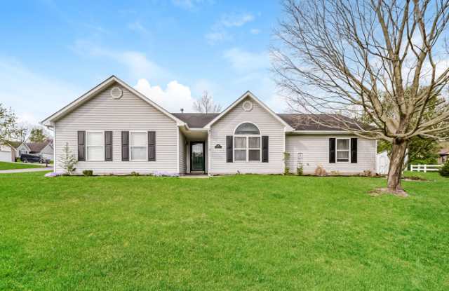 690 West Arielle Court - 690 West Arielle Court, Monroe, OH 45050