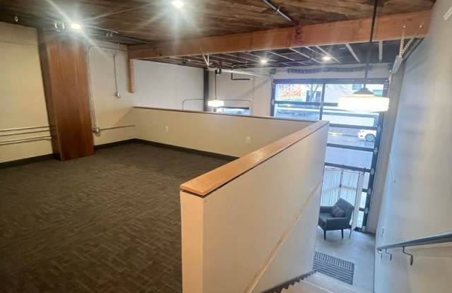 1 Bedroom 1-Bathroom W/ Large Loft (2nd Bedroom or workspace) photos photos