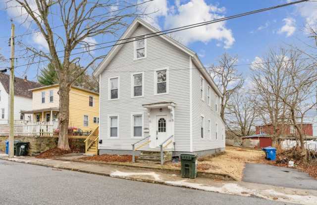 Spacious 4BD and 1BA apartment no-2 in Norwich photos photos