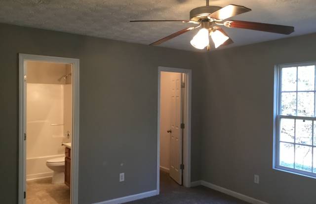 106 Cobblestone Drive Gallery 4