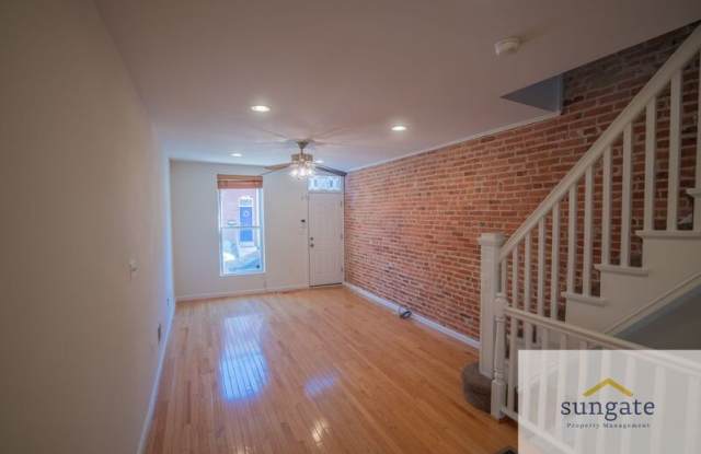 24 N Streeper St Gallery 3