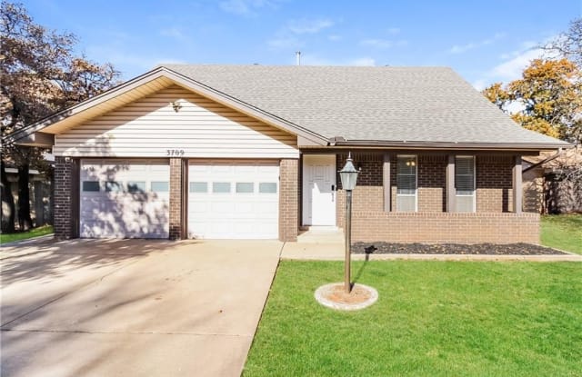 3709 Chetwood Drive - 3709 Chetwood Drive, Del City, OK 73115