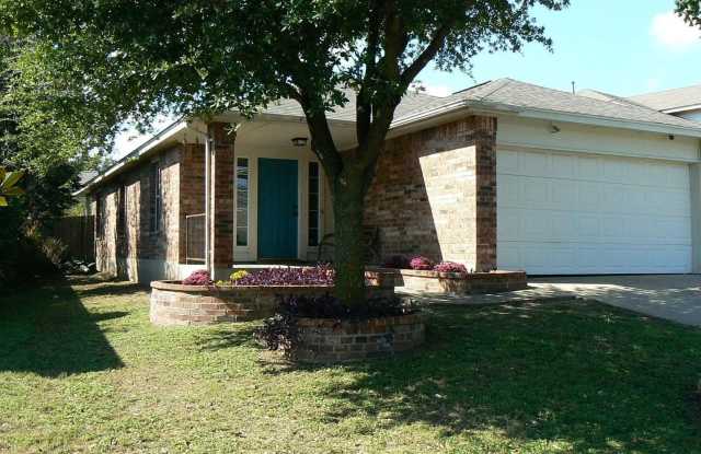 Charming 3BR 2BA w/ Attached Garage • Covered Patio in Pflugerville photos photos