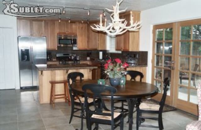 4210 East Village Cir - 4210 East Village Circle, Flagstaff, AZ 86004