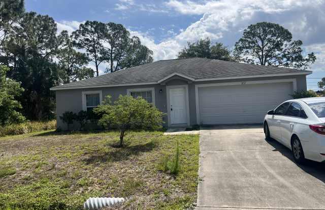 857 Buchanan Avenue Southeast photos photos