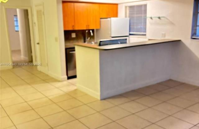 7370 SW 82nd St photos photos