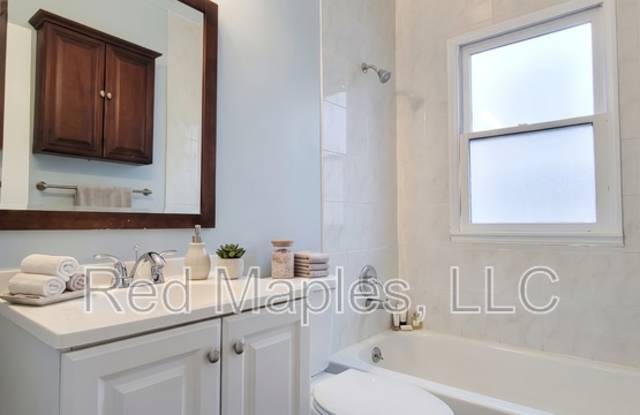 1022 Northdale Avenue Gallery 4