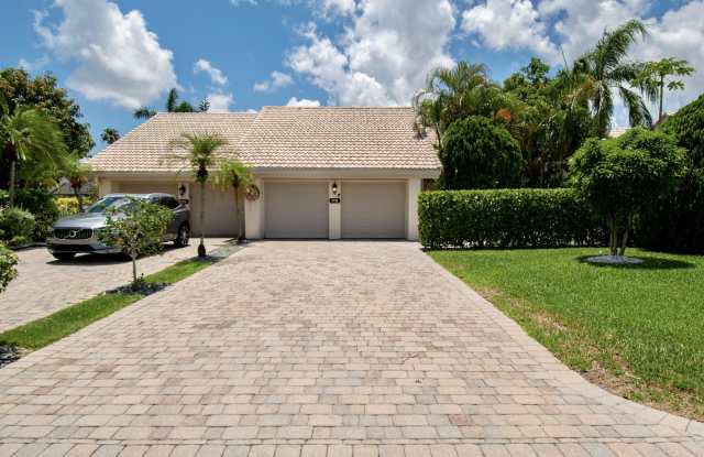 9708 Erica Court Gallery 2