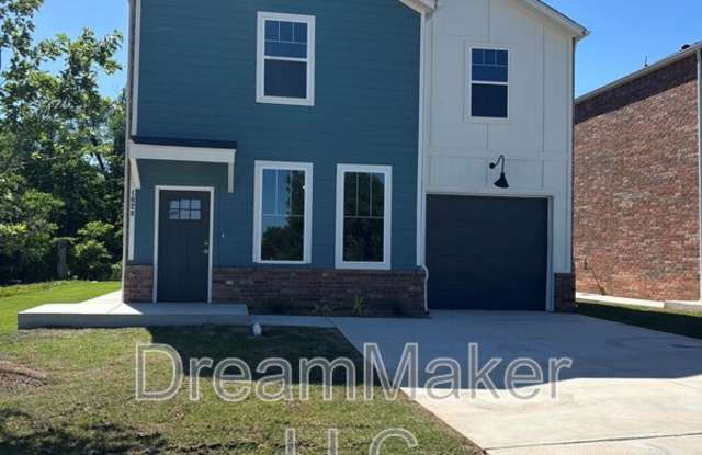 1028 Varenna Lane photos photos