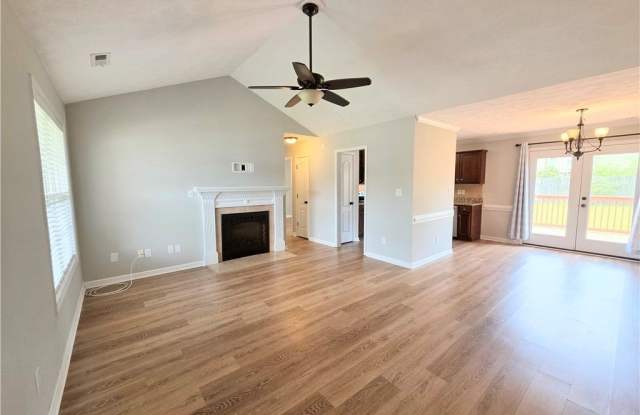 4608 Crystobal Road Gallery 2