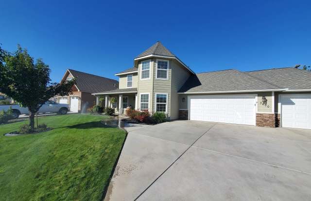 3200 S Tweedt Street - 3200 South Tweedt Street, Kennewick, WA 99337