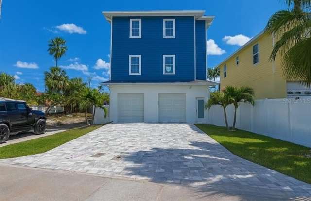 13117 4TH STREET E photos photos