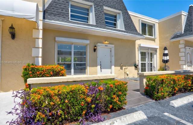 933 NE 24th Ave photos photos 933 NE 24th Ave photos photos