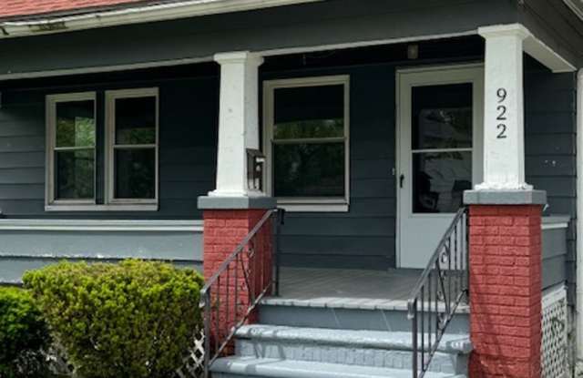 3 Bed - 1 Bath - Single Family Home in Lorain Gallery 3