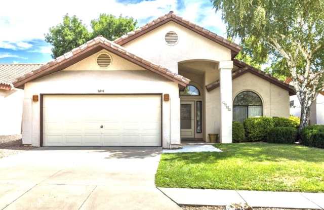 7816 Oakland Avenue NE photos photos