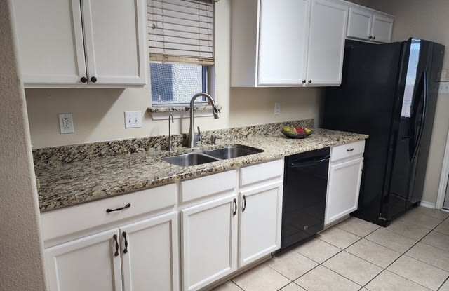 9215 Hilltop Crossing Dr Gallery 4