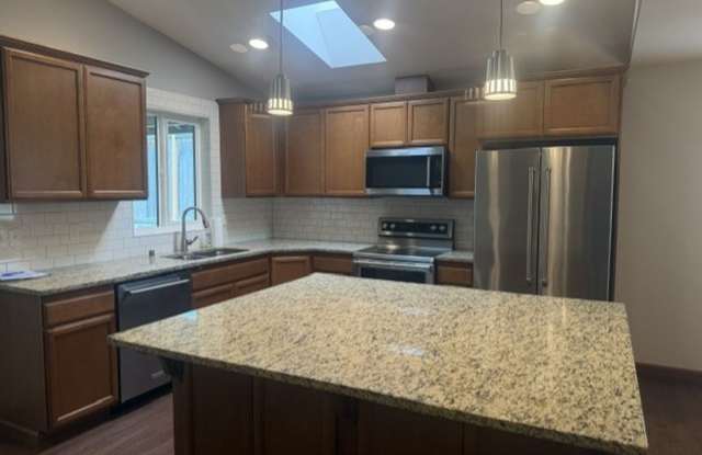 Immaculately maintained home in quite cul-de-sac. Gallery 3