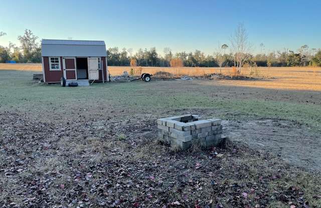 5002 Land Dr Gallery 1