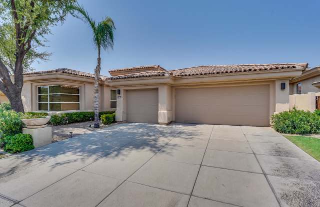7458 E SIERRA VISTA Drive Gallery 4