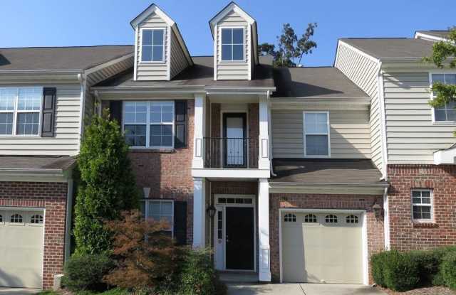 211 Chateau Place photos photos