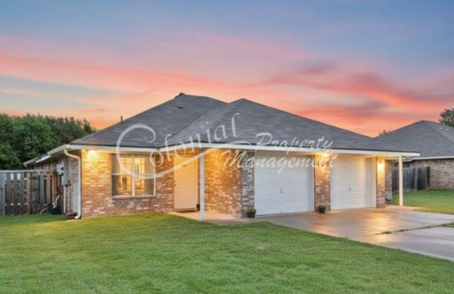 NEW IN MANAGEMENT- AVAILABLE NOW! ACCEPTING SECTION 8 photos photos