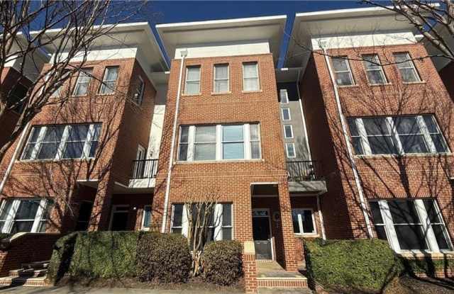 745 Fountainhead Lane unit: 132 photos photos