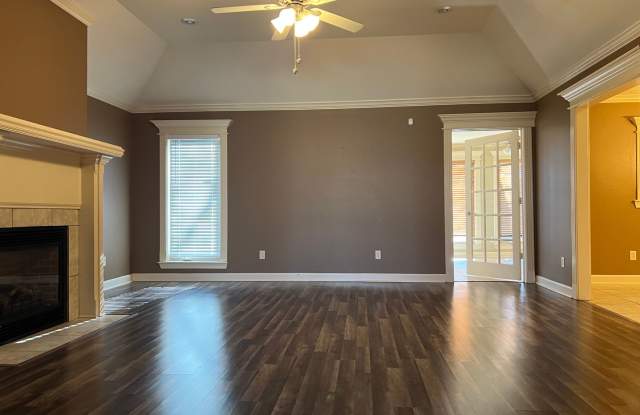 74 Lakeland Dr., Cabot AR 72023 - Magness Creek North, Large 3br 2ba w/bonus room and lake view Gallery 3