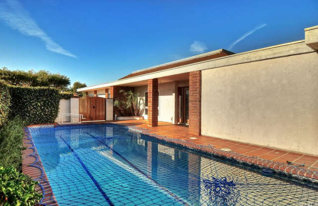 86 Monarch Bay Drive Gallery 3